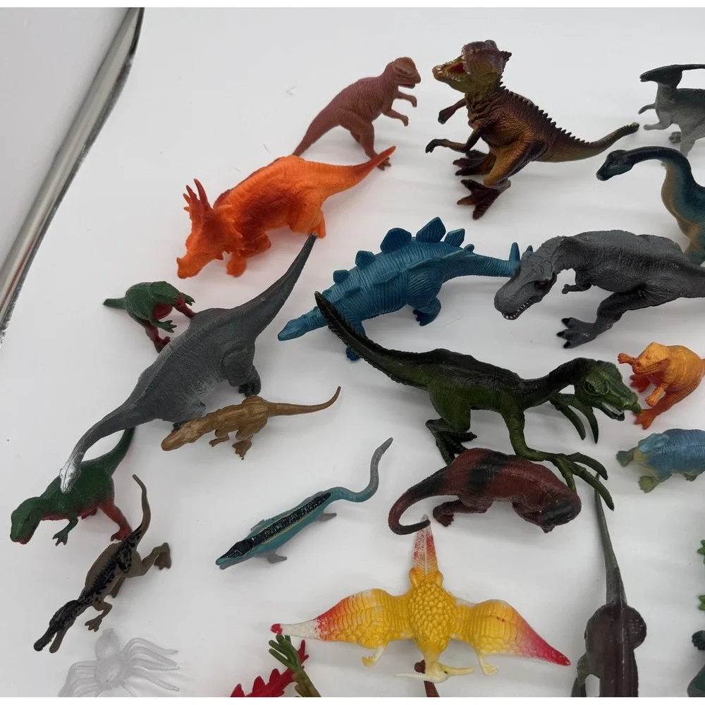 50+ Pc Dinosaur Toy Lot 48 Dinos‎ 5 Accessories Mixed Brands Vintage